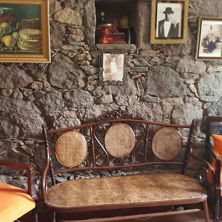 Casa De Piedra A 2 Km De La Playa *