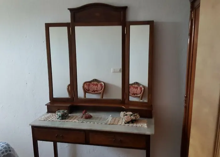 A 2 Km De La Playa *